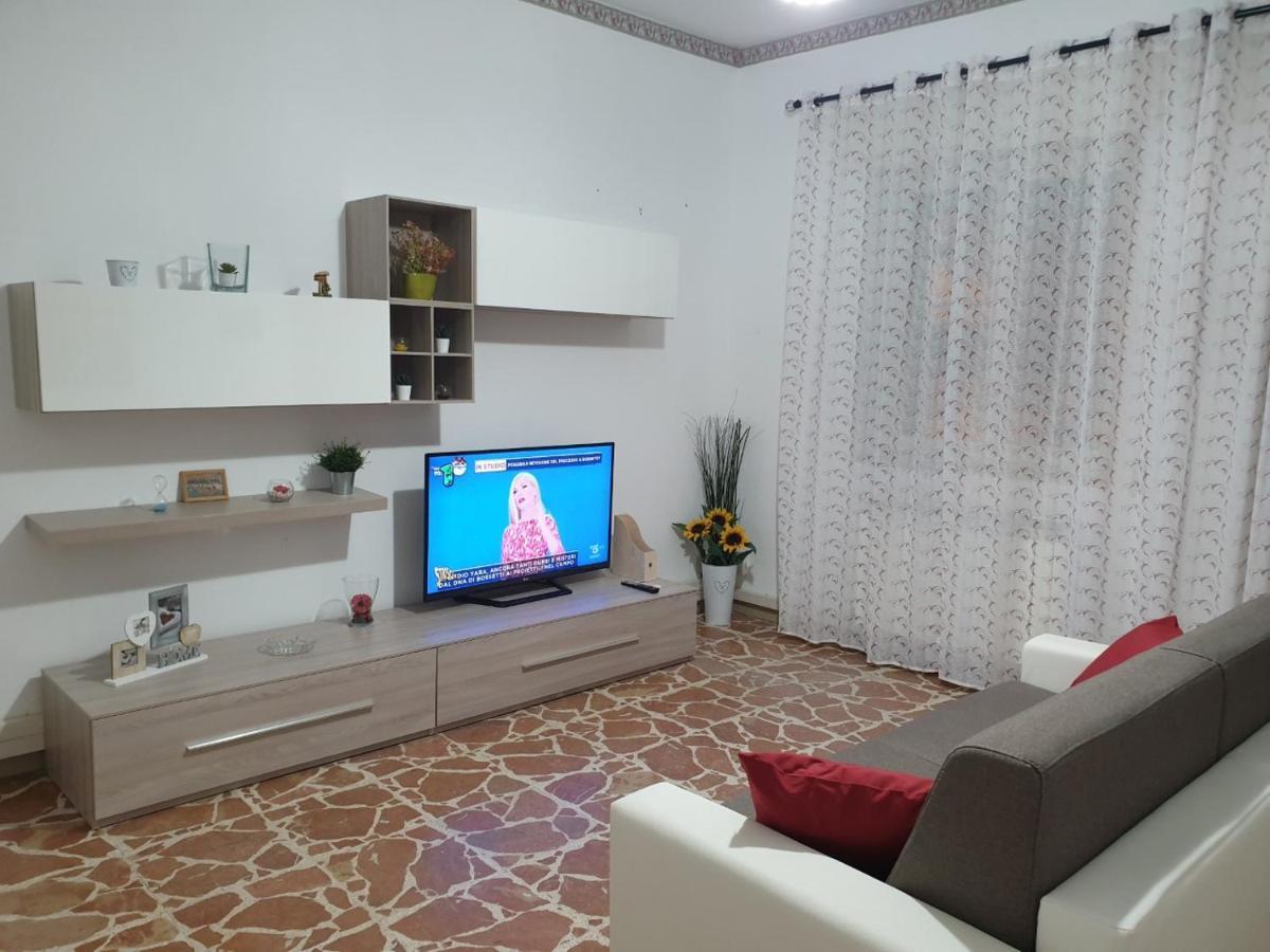 Chiara Naxos Apartment Giardini Naxos Exteriör bild